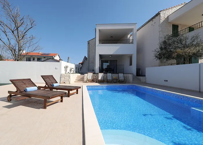 Corte & - Ae1043 بريفلاكا