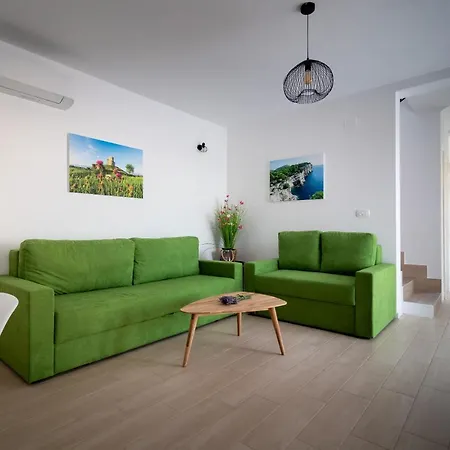 Corte & By Adex Travel דירה פריבלאקה