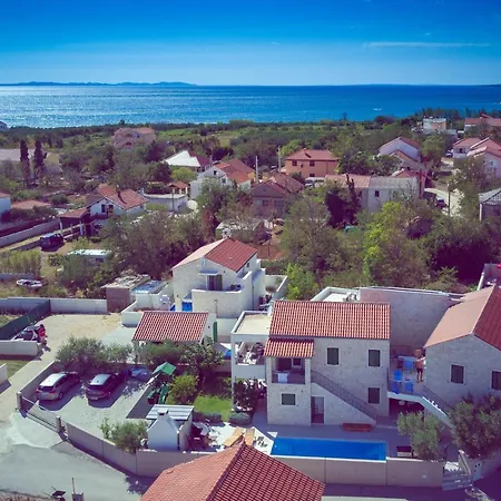 Apartman Corte & - Ae1043 Privlaka (Zadar)